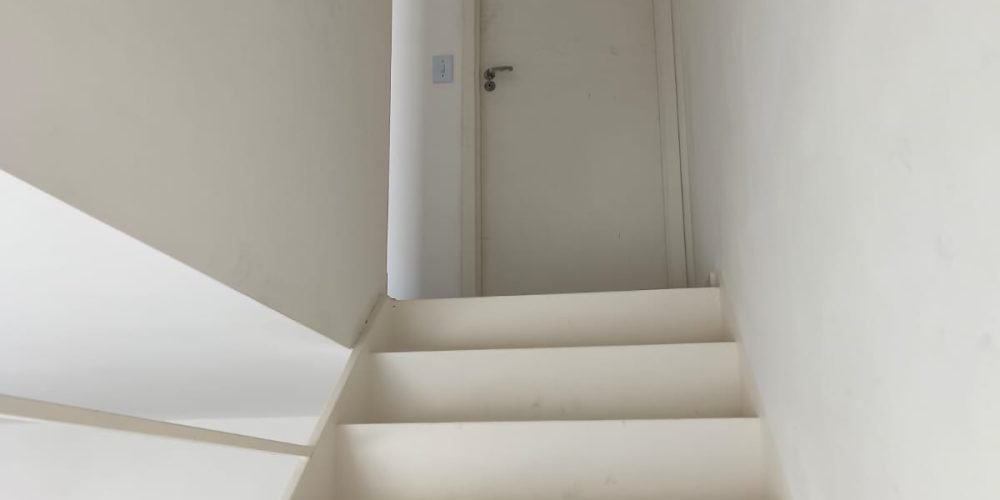 f1384d04-c588-450b-a72f-be3ce19d91e3